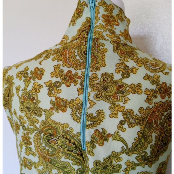 Mockneck paisley print dress - Picture 6 of 6